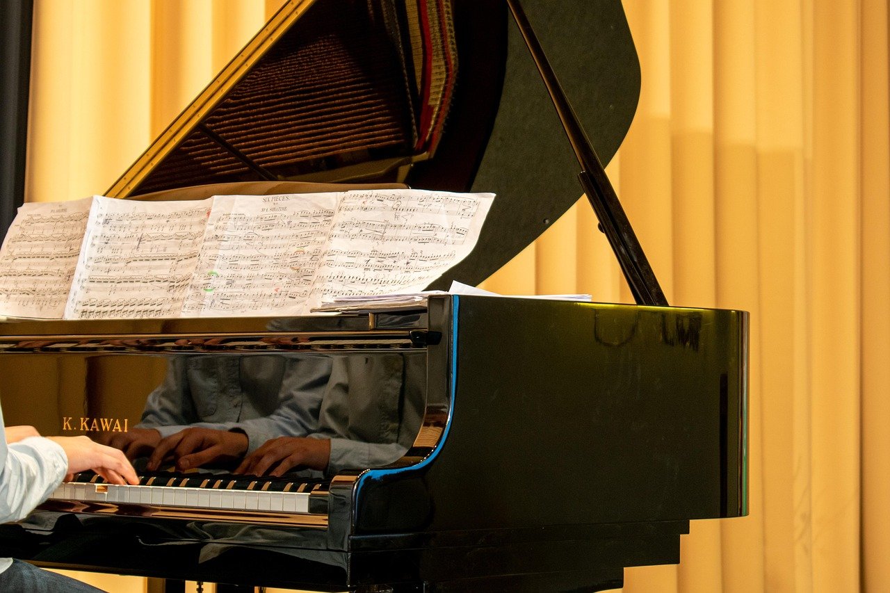wing, piano, grades, hands, piano game, four hands, black, music, musical instrument, piano, piano, piano, piano, piano